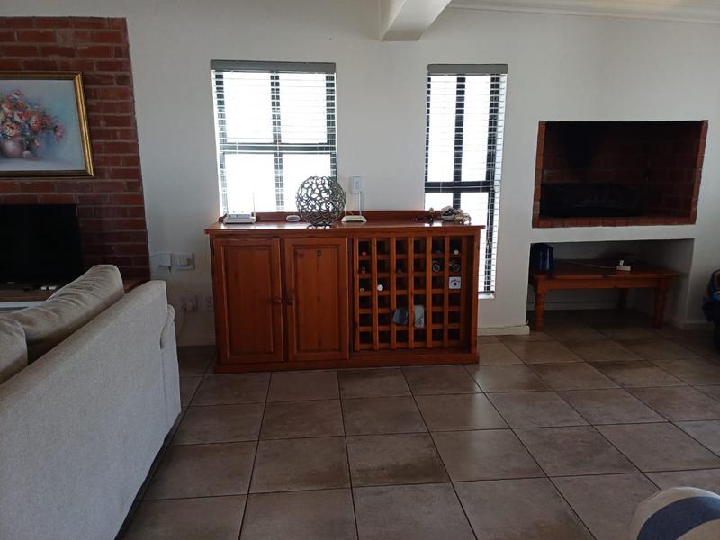 3 Bedroom Property for Sale in Britannia Bay Western Cape